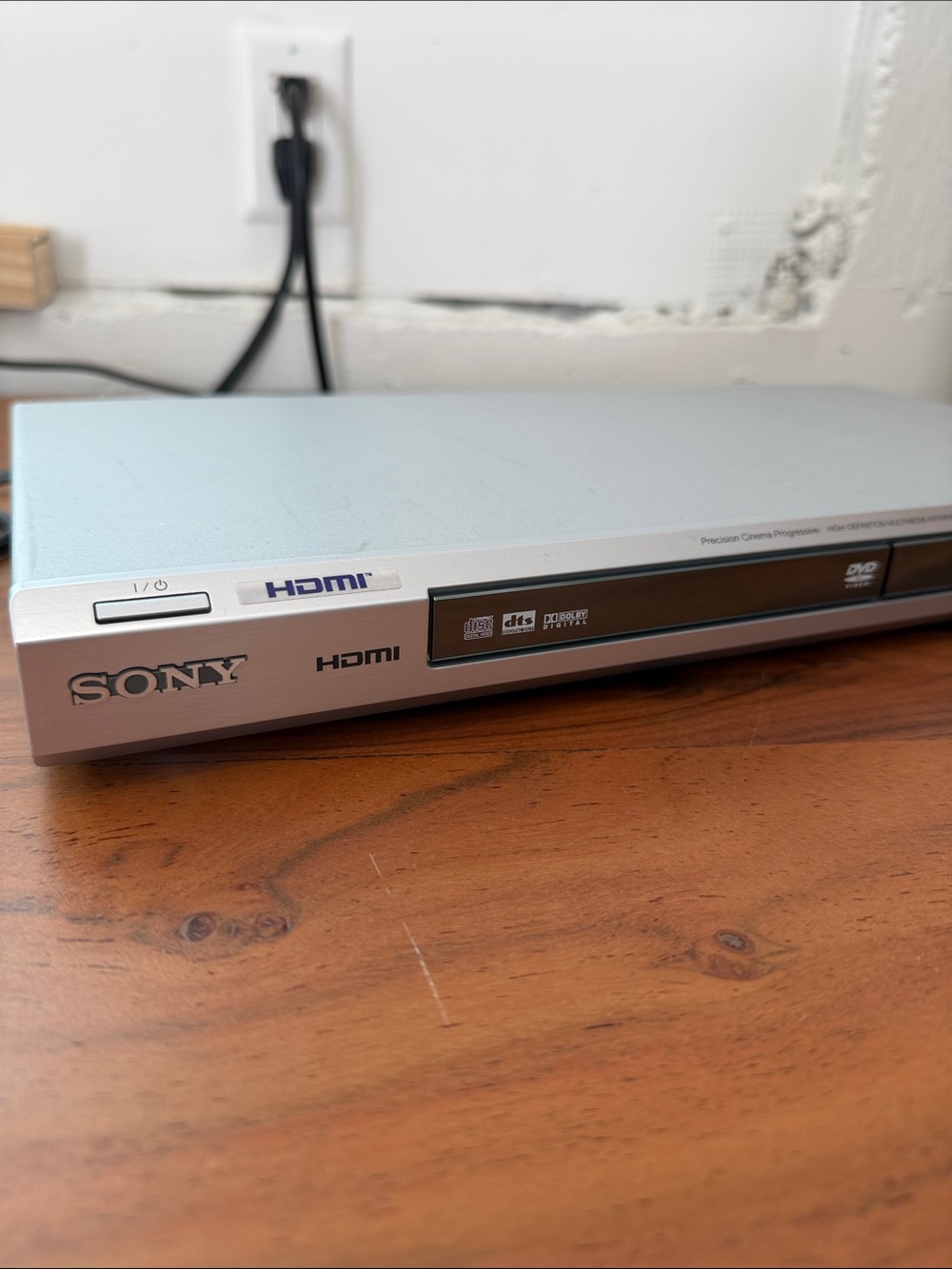 Sony HDMI DVD Player DVP-NS700H 1080p Upscaling Progressive Scan